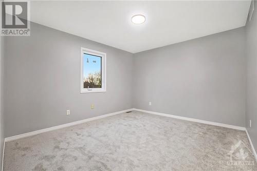 2 Insmill Crescent, Kanata, ON - Indoor Photo Showing Other Room