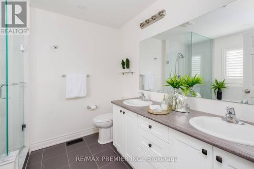 30 Prady Lane, New Tecumseth, ON - Indoor Photo Showing Bathroom