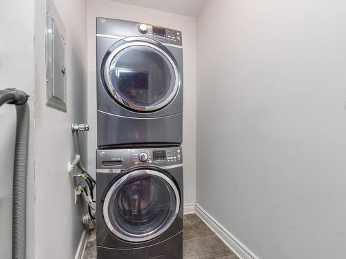 Salle de lavage - 103-1333 Rue Notre-Dame O., Montréal (Ville-Marie), QC - Indoor Photo Showing Laundry Room