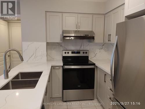 1915 - 18 Yonge Street, Toronto, ON - Indoor Photo Showing Kitchen With Double Sink