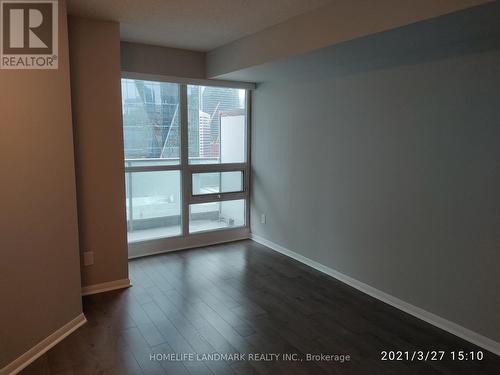 1915 - 18 Yonge Street, Toronto, ON - Indoor Photo Showing Other Room