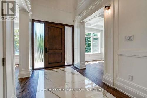 2429 Applewood Drive, Oakville, ON - Indoor Photo Showing Other Room