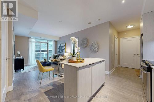 401 - 110 Marine Parade Drive, Toronto, ON - Indoor Photo Showing Other Room