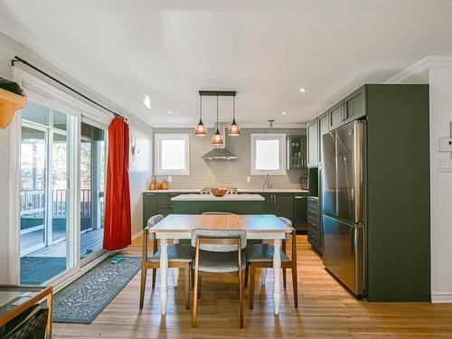 Kitchen - 821  - 821A Rue Dubé, Sainte-Adèle, QC - Indoor Photo Showing Dining Room