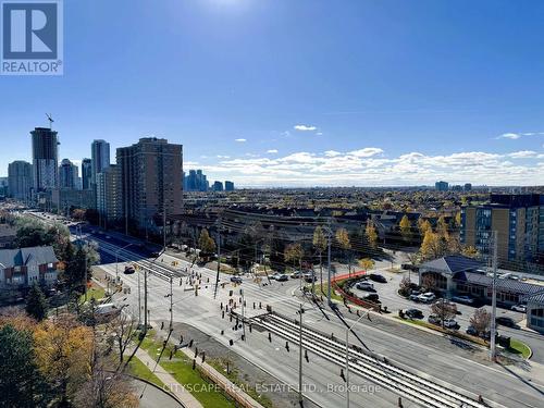 1108 - 25 Trailwood Drive, Mississauga, ON - Outdoor With View