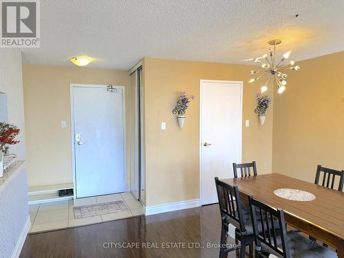 1108 - 25 Trailwood Drive, Mississauga, ON - Indoor Photo Showing Dining Room