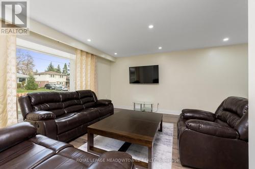 67 Eleanor Crescent, Halton Hills, ON - Indoor Photo Showing Other Room