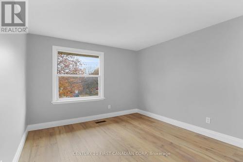 101 Woodrow Crescent, London, ON - Indoor Photo Showing Other Room