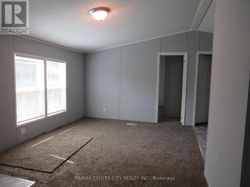 Living room - 128 - 198 Springbank Drive, London, ON - Indoor Photo Showing Other Room