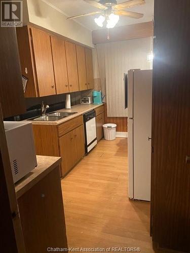 162 Joseph Street, Chatham, ON - Indoor Photo Showing Kitchen With Double Sink