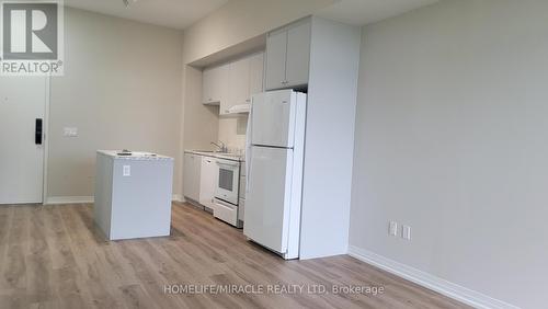 Up35 - 50 Herrick Avenue, St. Catharines, ON - Indoor Photo Showing Kitchen