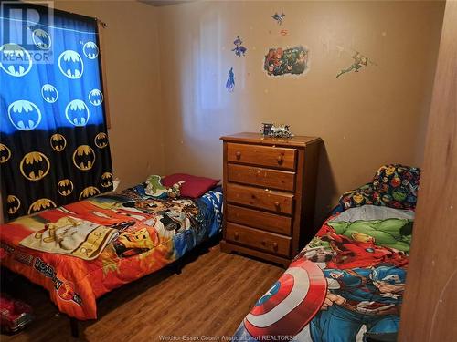 54 Sutton Drive, Leamington, ON - Indoor Photo Showing Bedroom