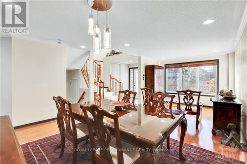 2103 Esprit Drive, Ottawa, ON - Indoor Photo Showing Dining Room