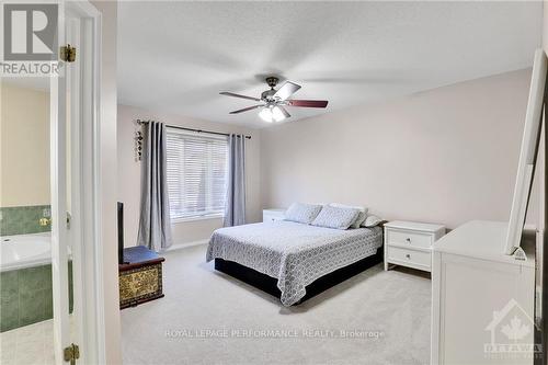 2103 Esprit Drive, Ottawa, ON - Indoor Photo Showing Bedroom