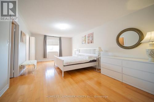 66 Lindenshire Avenue, Vaughan, ON - Indoor Photo Showing Bedroom