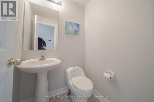 66 Lindenshire Avenue, Vaughan, ON - Indoor Photo Showing Bathroom