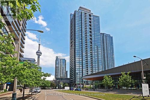 1102 - 15 Fort York Boulevard, Toronto, ON - Outdoor With Facade