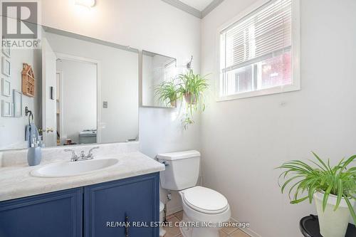 52 Dundalk Crescent, Brampton, ON - Indoor Photo Showing Bathroom