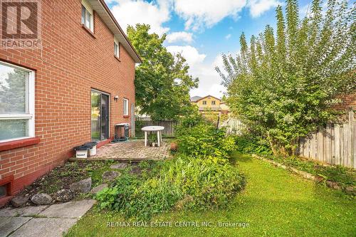 52 Dundalk Crescent, Brampton, ON - Outdoor