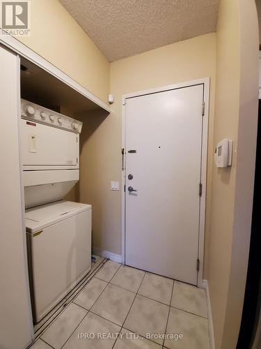 1101 - 55 Strathaven Drive, Mississauga, ON - Indoor Photo Showing Laundry Room