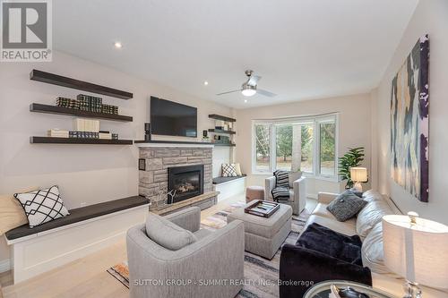 168 Lovers Lane, Hamilton, ON - Indoor Photo Showing Living Room With Fireplace