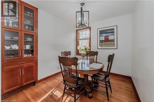 8 Echo Drive, Guelph, ON - Indoor Photo Showing Dining Room