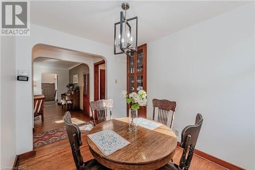 8 Echo Drive, Guelph, ON - Indoor Photo Showing Dining Room