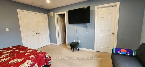 26 Moses Cres, Clarington, ON - Indoor Photo Showing Bedroom