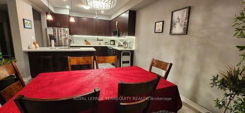 26 Moses Cres, Clarington, ON - Indoor Photo Showing Dining Room