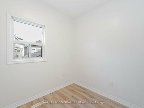 35 Britannia Ave, Hamilton, ON - Indoor Photo Showing Other Room