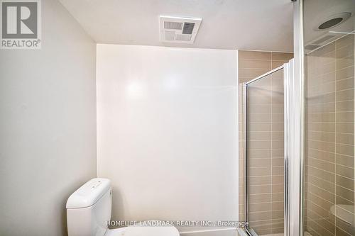 1704 - 23 Sheppard Avenue E, Toronto, ON - Indoor Photo Showing Bathroom