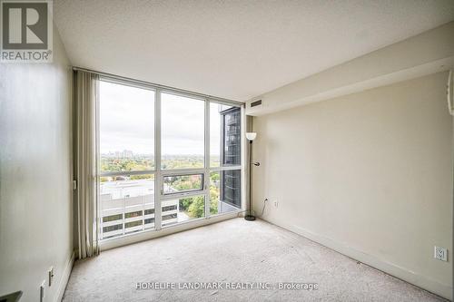 1704 - 23 Sheppard Avenue E, Toronto, ON - Indoor Photo Showing Other Room