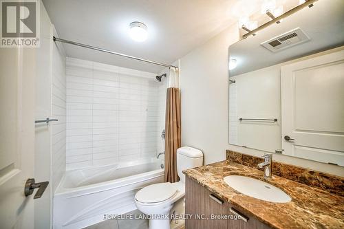 1704 - 23 Sheppard Avenue E, Toronto, ON - Indoor Photo Showing Bathroom