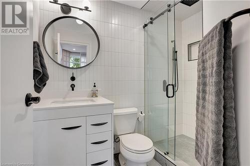 35 Alexandra Avenue Unit# 105, Waterloo, ON - Indoor Photo Showing Bathroom