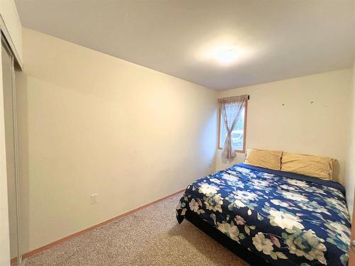 1842 William Avenue W, Winnipeg, MB - Indoor Photo Showing Bedroom