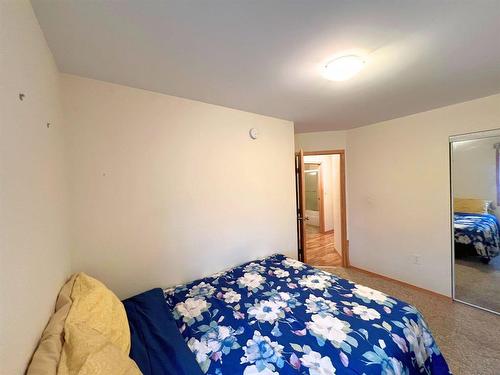 1842 William Avenue W, Winnipeg, MB - Indoor Photo Showing Bedroom