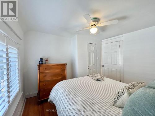 328 Foster Avenue, Belleville, ON - Indoor Photo Showing Bedroom