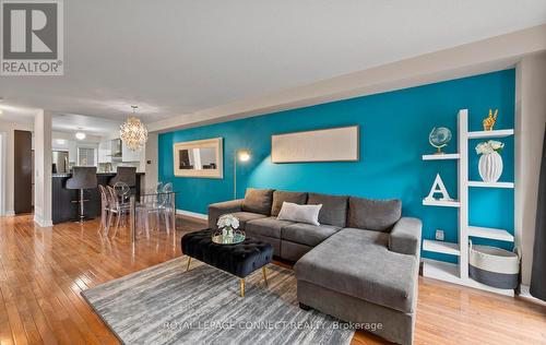 22 - 1100 Begley Street, Pickering, ON - Indoor Photo Showing Living Room