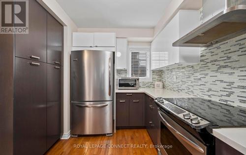 22 - 1100 Begley Street, Pickering, ON - Indoor Photo Showing Kitchen With Stainless Steel Kitchen With Upgraded Kitchen