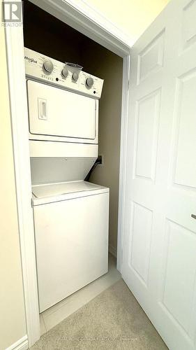 2098 Fairmont Common, Burlington, ON - Indoor Photo Showing Laundry Room