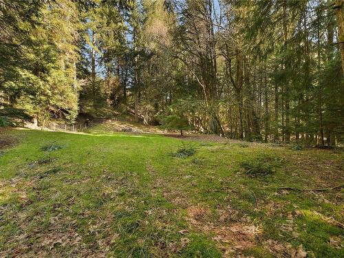 559 Blackburn Rd, Salt Spring, BC 