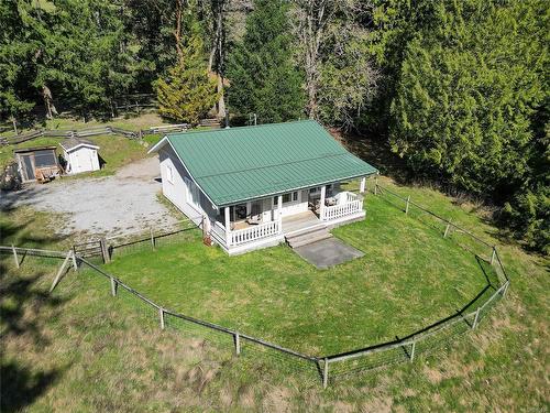 559 Blackburn Rd, Salt Spring, BC 