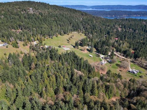 559 Blackburn Rd, Salt Spring, BC 