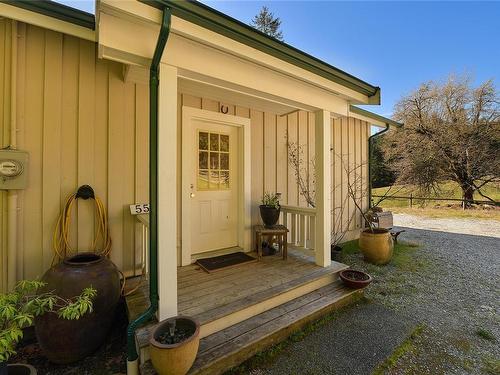 559 Blackburn Rd, Salt Spring, BC 