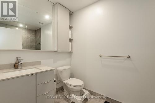 1126 - 9 Clegg Road, Markham, ON - Indoor Photo Showing Bathroom