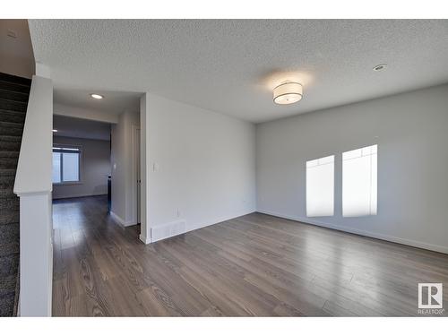 #24 2215 24 St Nw, Edmonton, AB - Indoor Photo Showing Other Room