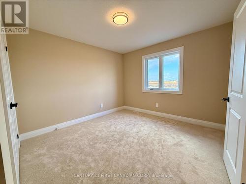 1561 Wright Crescent, London, ON - Indoor Photo Showing Other Room