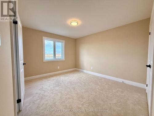 1561 Wright Crescent, London, ON - Indoor Photo Showing Other Room