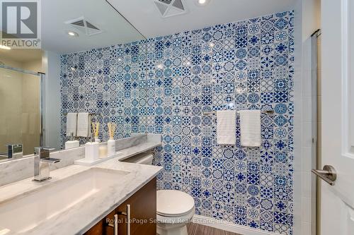 709 - 85 East Liberty Street, Toronto, ON - Indoor Photo Showing Bathroom