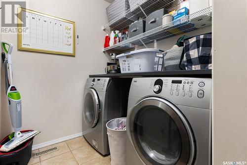 1336 Smishek Drive N, Regina, SK - Indoor Photo Showing Laundry Room